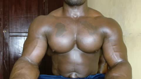 musclegod23 online show from 25, 3, 2026