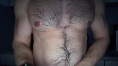 Snapshot of musclehair3 chatting on 25, 12, 2024 musclehair3 online show from 25, 12, 2024