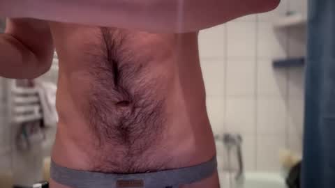 Snapshot of musclehair3 chatting on 29, 1, 2025 musclehair3 online show from 29, 1, 2025