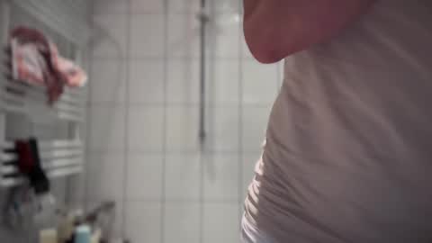 Snapshot of musclehair3 chatting on 3, 2, 2025 musclehair3 online show from 3, 2, 2025