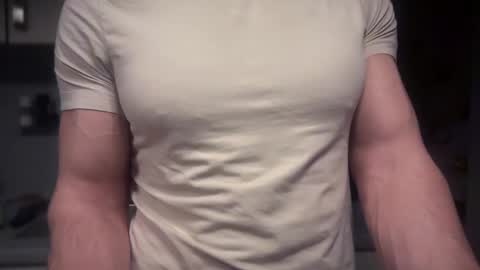 Snapshot of musclehair3 chatting on 12, 2, 2025 musclehair3 online show from 12, 2, 2025