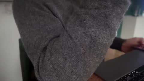 musclehair3 online show from 2, 12, 2025