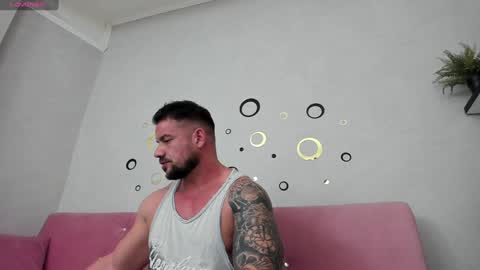 MuscleMonster31 online show from 4, 2, 2025