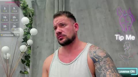 MuscleMonster31 online show from 10, 3, 2025