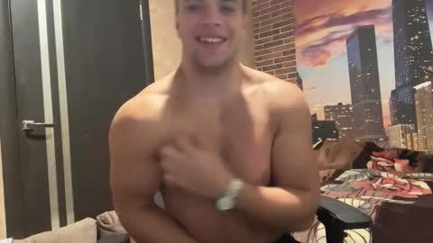 Snapshot of musclephantom chatting on 5, 10, 2025 Egor online show from 5, 10, 2025