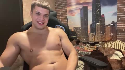 Snapshot of musclephantom chatting on 10, 10, 2025 Egor online show from 10, 10, 2025