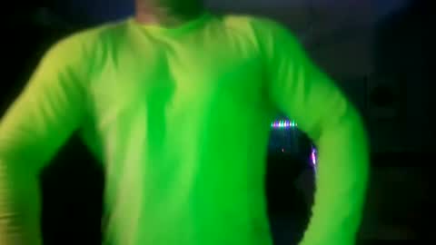 Snapshot of muscles_hulk chatting on 6, 2, 2025 Hulk Muscles - NEW ACCOUNT online show from 6, 2, 2025