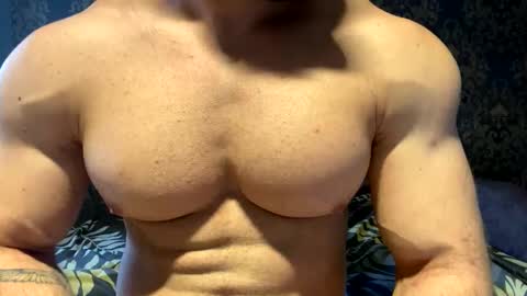 Snapshot of muscularjuggler chatting on 25, 9, 2025 muscularjuggler online show from 25, 9, 2025