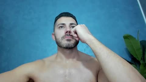 muscularmaster onlyfans online show from 4, 12, 2024
