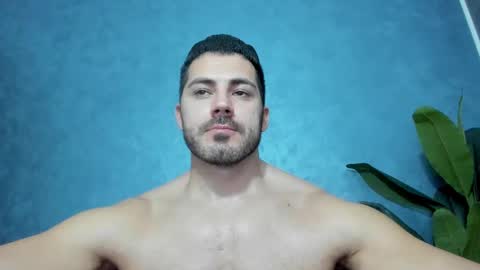 muscularmaster onlyfans online show from 15, 12, 2024