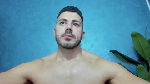 muscularmaster onlyfans online show from 27, 12, 2024
