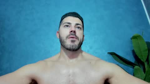 muscularmaster onlyfans online show from 4, 1, 2025