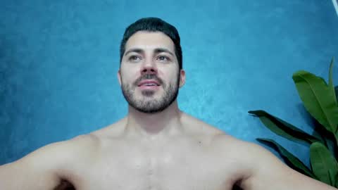 muscularmaster onlyfans online show from 5, 2, 2025