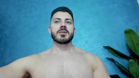 muscularmaster onlyfans online show from 13, 2, 2025