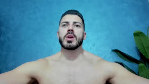 muscularmaster onlyfans online show from 16, 2, 2025