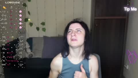 Snapshot of muse_kitty_jenia chatting on 8, 1, 2025 Jenya online show from 8, 1, 2025