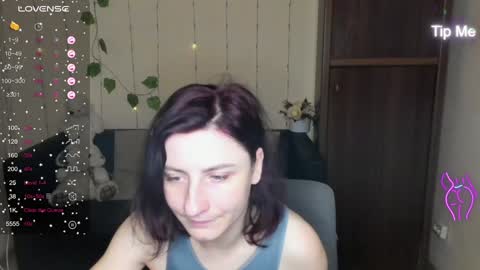 Snapshot of muse_kitty_jenia chatting on 9, 1, 2025 Jenya online show from 9, 1, 2025