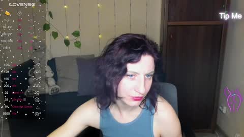 Snapshot of muse_kitty_jenia chatting on 10, 1, 2025 Jenya online show from 10, 1, 2025