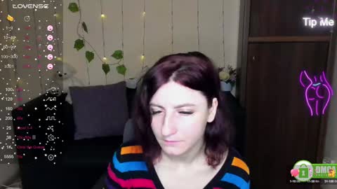 Snapshot of muse_kitty_jenia chatting on 30, 1, 2025 Jenya online show from 30, 1, 2025