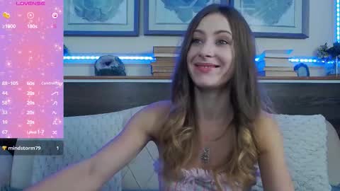 Luna  online show from 15, 10, 2025