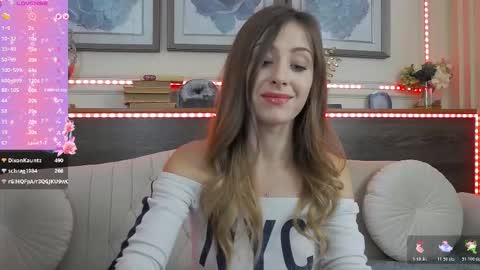 Luna  online show from 26, 11, 2025