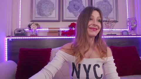 Luna  online show from 2, 3, 2026