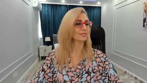 Diana online show from 10, 3, 2025