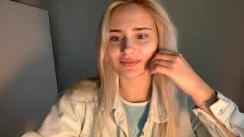 Snapshot of musescorner chatting on 21, 12, 2025 musescorner online show from 21, 12, 2025