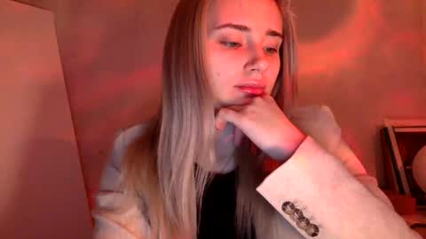 Snapshot of musescorner chatting on 9, 3, 2026 musescorner online show from 9, 3, 2026