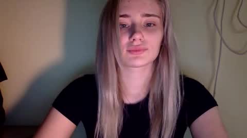 Snapshot of musescorner chatting on 13, 3, 2026 musescorner online show from 13, 3, 2026