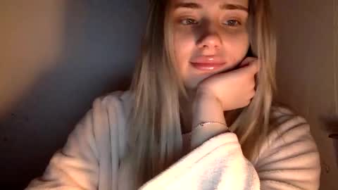 Snapshot of musescorner chatting on 15, 3, 2026 musescorner online show from 15, 3, 2026