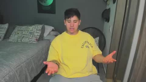 VALENTINA Luna  online show from 14, 4, 2026