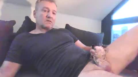Snapshot of muskauer chatting on 12, 2, 2026 nobuddy online show from 12, 2, 2026