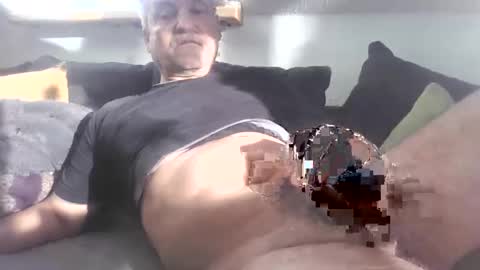 Snapshot of muskauer chatting on 2, 3, 2026 nobuddy online show from 2, 3, 2026