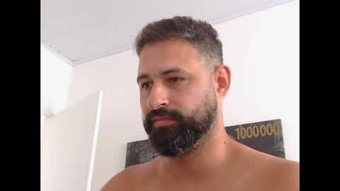 Snapshot of musosc chatting on 28, 2, 2025 musosc online show from 28, 2, 2025