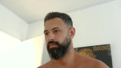 Snapshot of musosc chatting on 14, 10, 2025 musosc online show from 14, 10, 2025