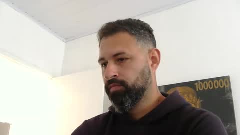 Snapshot of musosc chatting on 21, 10, 2025 musosc online show from 21, 10, 2025