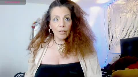 Mussa Hott online show from 12, 5, 2026