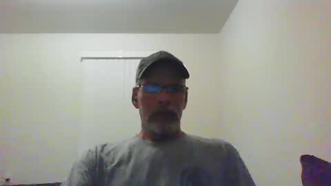 Snapshot of mustang_daddy chatting on 14, 10, 2025 307MountainMan online show from 14, 10, 2025