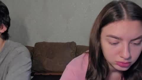 Snapshot of muuur_fam chatting on 11, 9, 2025 HEY online show from 11, 9, 2025