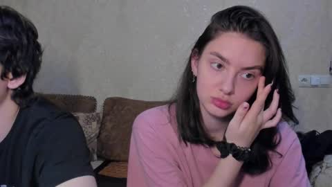 Snapshot of muuur_fam chatting on 16, 9, 2025 HEY online show from 16, 9, 2025