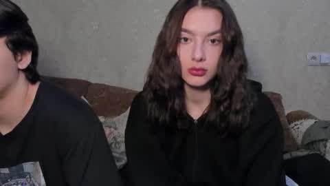 Snapshot of muuur_fam chatting on 7, 10, 2025 HEY online show from 7, 10, 2025