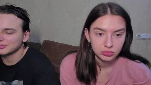 Snapshot of muuur_fam chatting on 11, 10, 2025 HEY online show from 11, 10, 2025