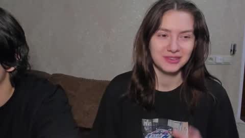 Snapshot of muuur_fam1 chatting on 2, 12, 2025 HEY online show from 2, 12, 2025