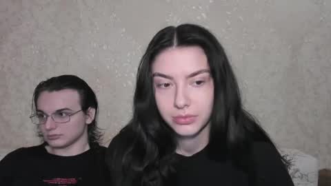 cute couple online show from 27, 4, 2026
