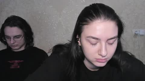 cute couple online show from 17, 5, 2026