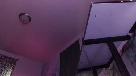 ghost mantis online show from 16, 4, 2026