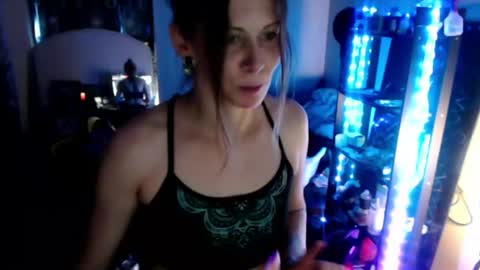 ghost mantis online show from 18, 7, 2026
