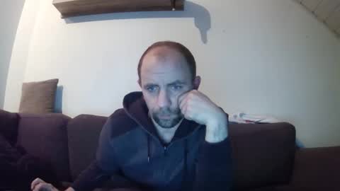 Snapshot of mvperial2301 chatting on 27, 10, 2025 Martin online show from 27, 10, 2025