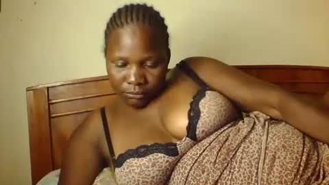 mwekas568403 online show from 2, 12, 2025